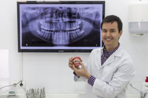 Pablo Tapia en la clinica dental